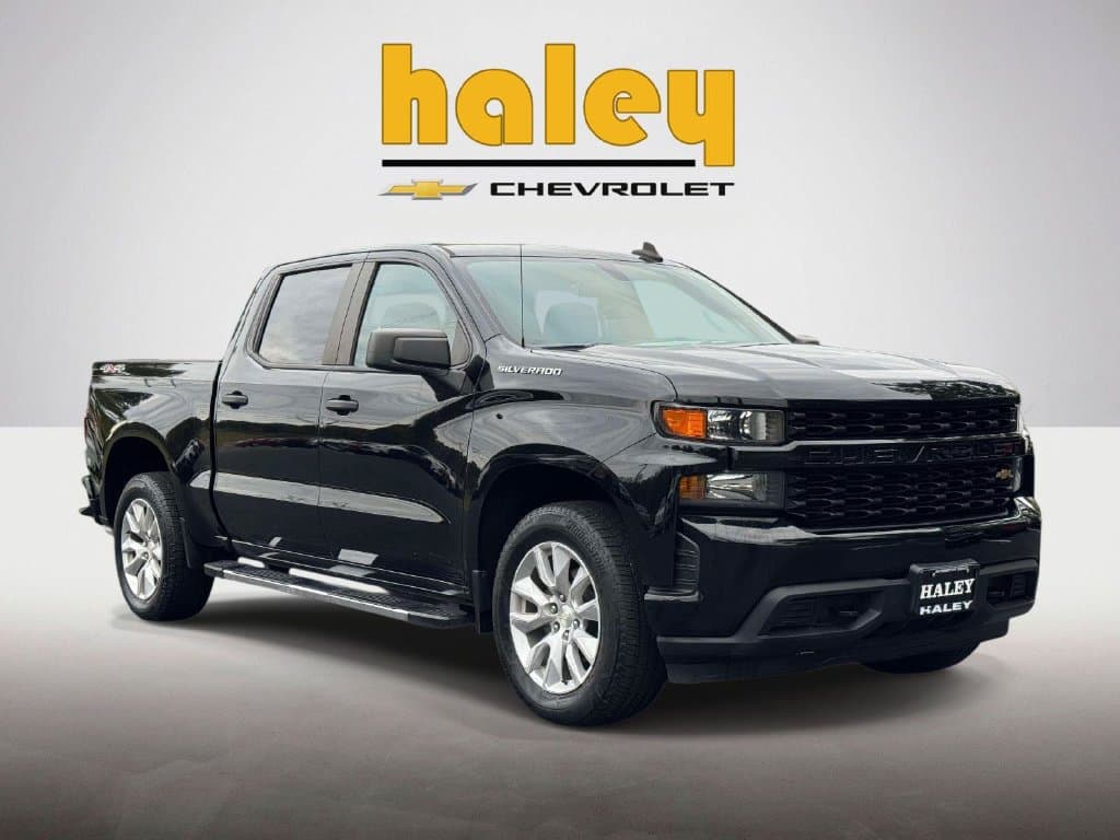2021 Chevrolet Silverado 1500 Custom — photo 1 of 27