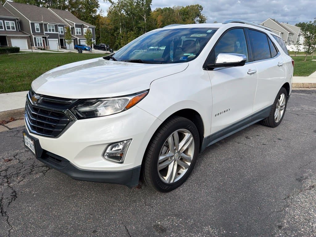 2019 Chevrolet Equinox Premier — photo 1 of 13