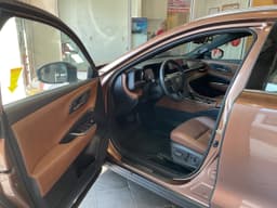 Extra Photo