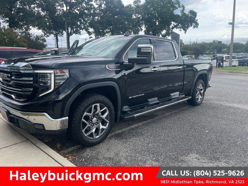 2023 GMC Sierra 1500 SLT — photo 1 of 18