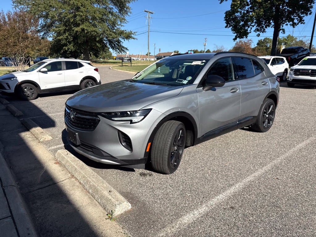 2023 Buick Envision Essence — photo 1 of 8