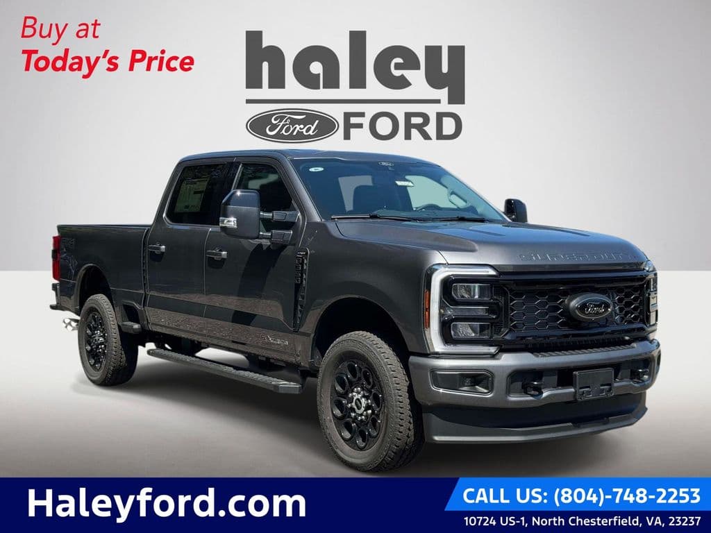 2026 Ford Super Duty F-350 SRW LARIAT — photo 1 of 27