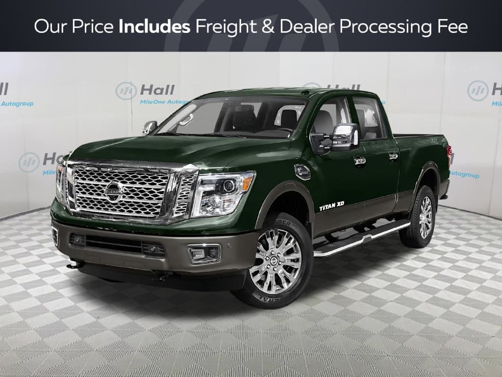 2019 Nissan Titan XD Platinum Reserve — photo 1 of 4