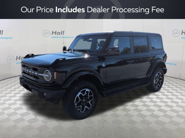 2025 Ford Bronco Outer Banks — photo 1 of 15