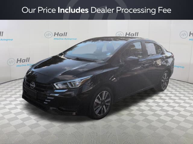 2024 Nissan Versa Base — photo 1 of 19