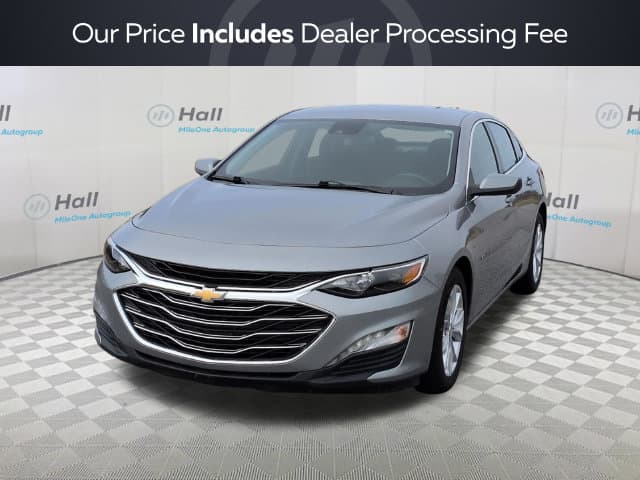 2024 Chevrolet Malibu LT — photo 1 of 25