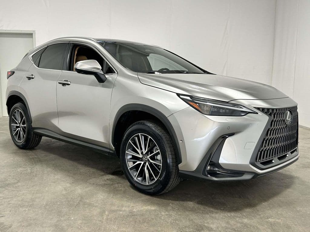 2024 Lexus NX NX 350h Luxury — photo 1 of 22