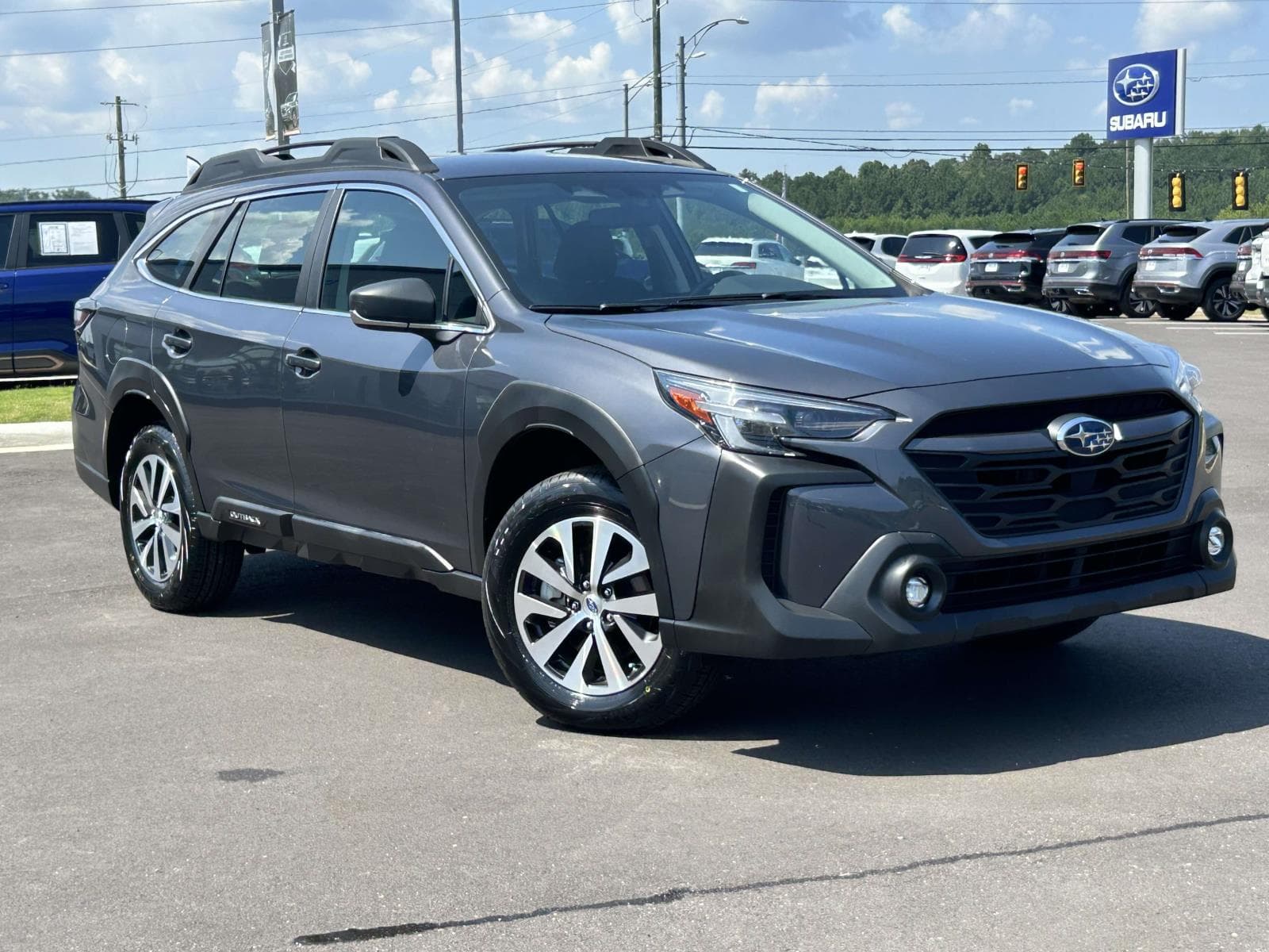 2024 Subaru Outback Base — photo 1 of 23