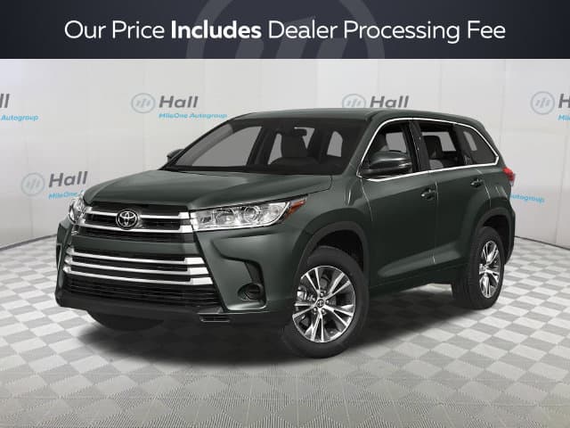 2017 Toyota Highlander LE — photo 1 of 4