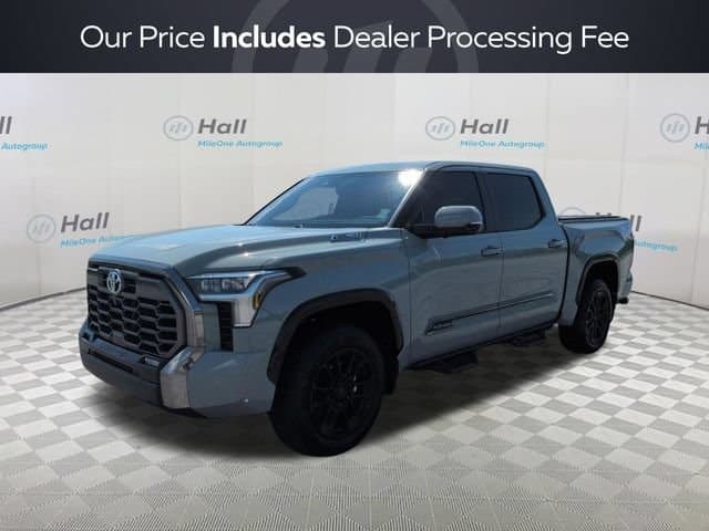 2025 Toyota Tundra 4WD Platinum — photo 1 of 25