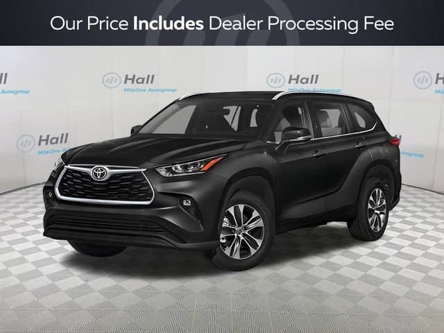 2022 Toyota Highlander XLE — photo 1 of 4