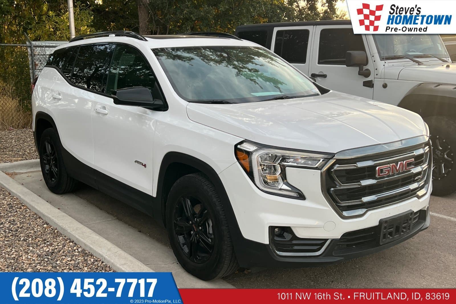2024 GMC Terrain AT4 — photo 1 of 3