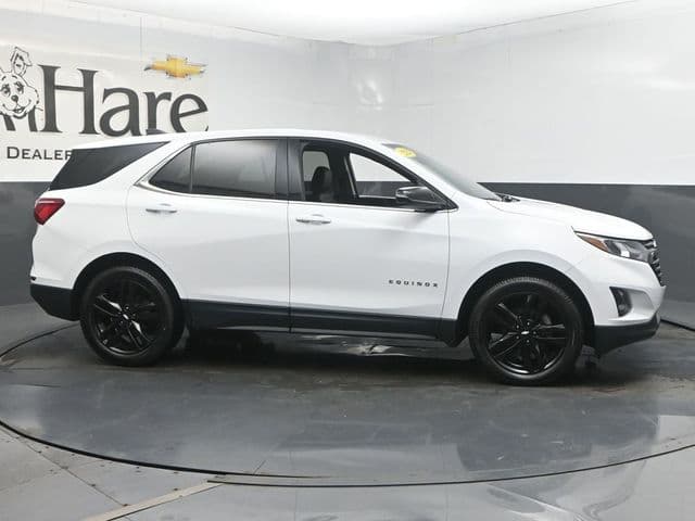 2020 Chevrolet Equinox LT — photo 1 of 64
