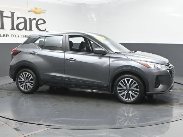 2024 Nissan Kicks SV — photo 1 of 64