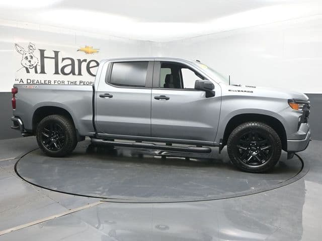 2025 Chevrolet Silverado 1500 Custom — photo 1 of 63