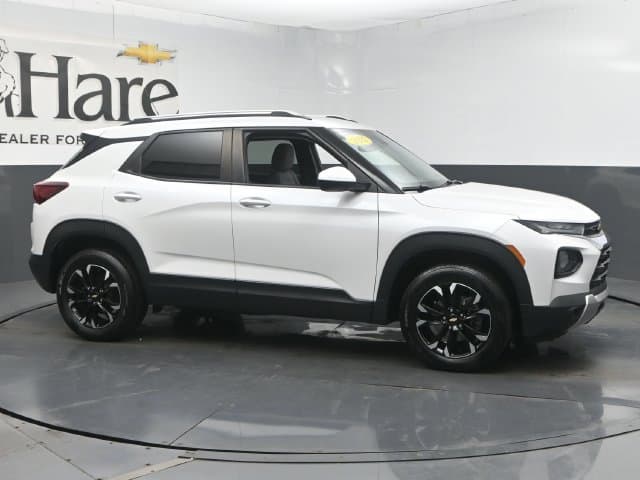 2021 Chevrolet Trailblazer LT — photo 1 of 64