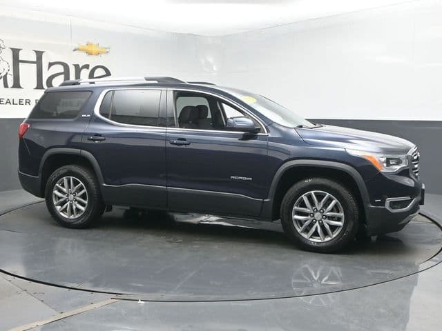 2017 GMC Acadia SLE — photo 1 of 65