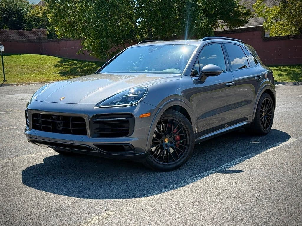 2021 Porsche Cayenne GTS — photo 1 of 27