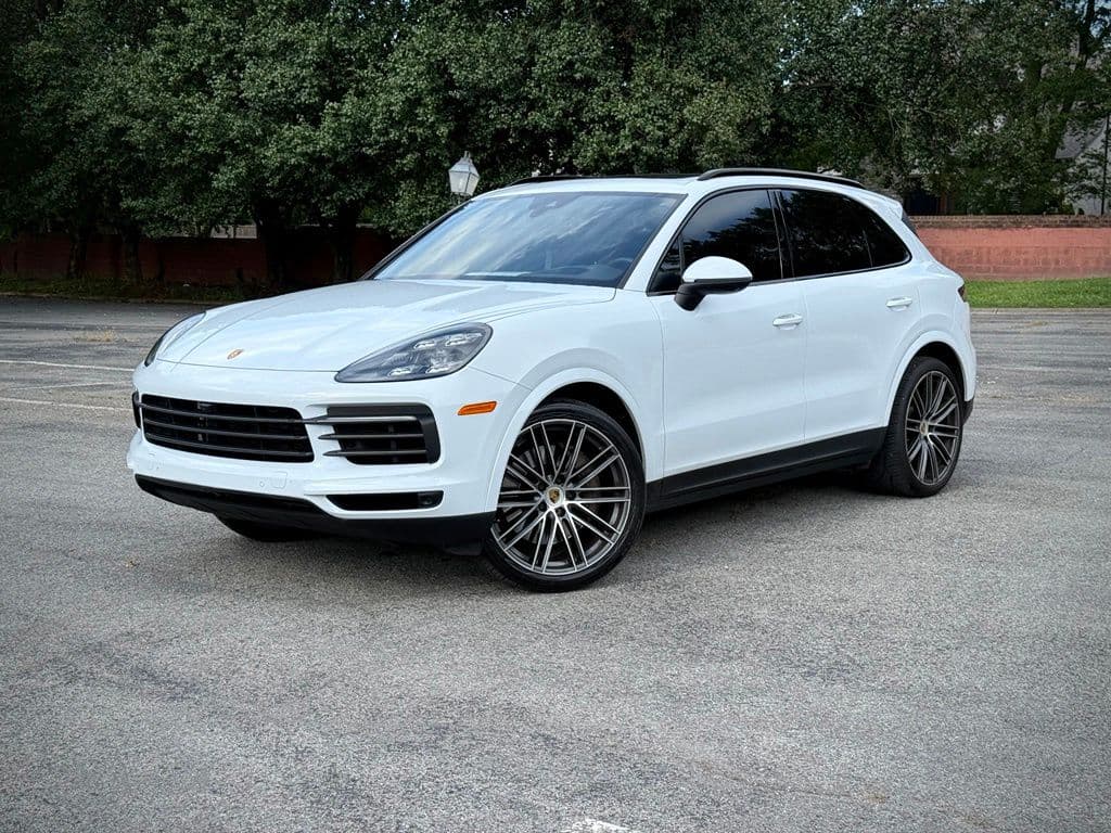 2023 Porsche Cayenne S Platinum Edition — photo 1 of 29