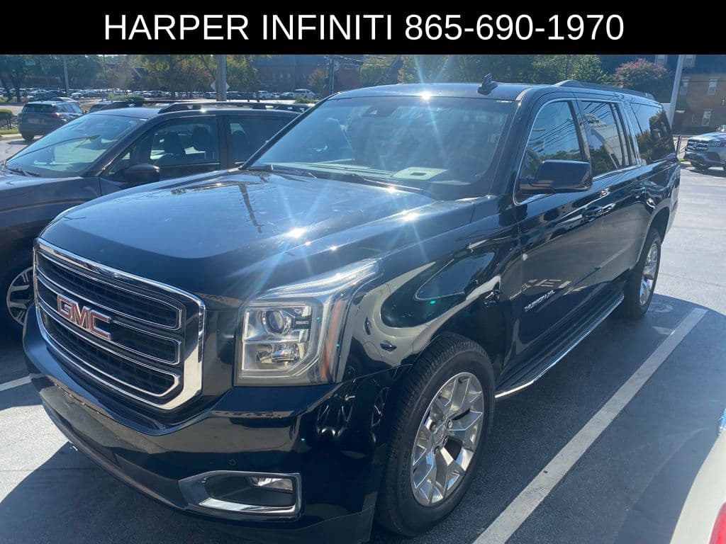 2016 GMC Yukon XL SLT — photo 1 of 9