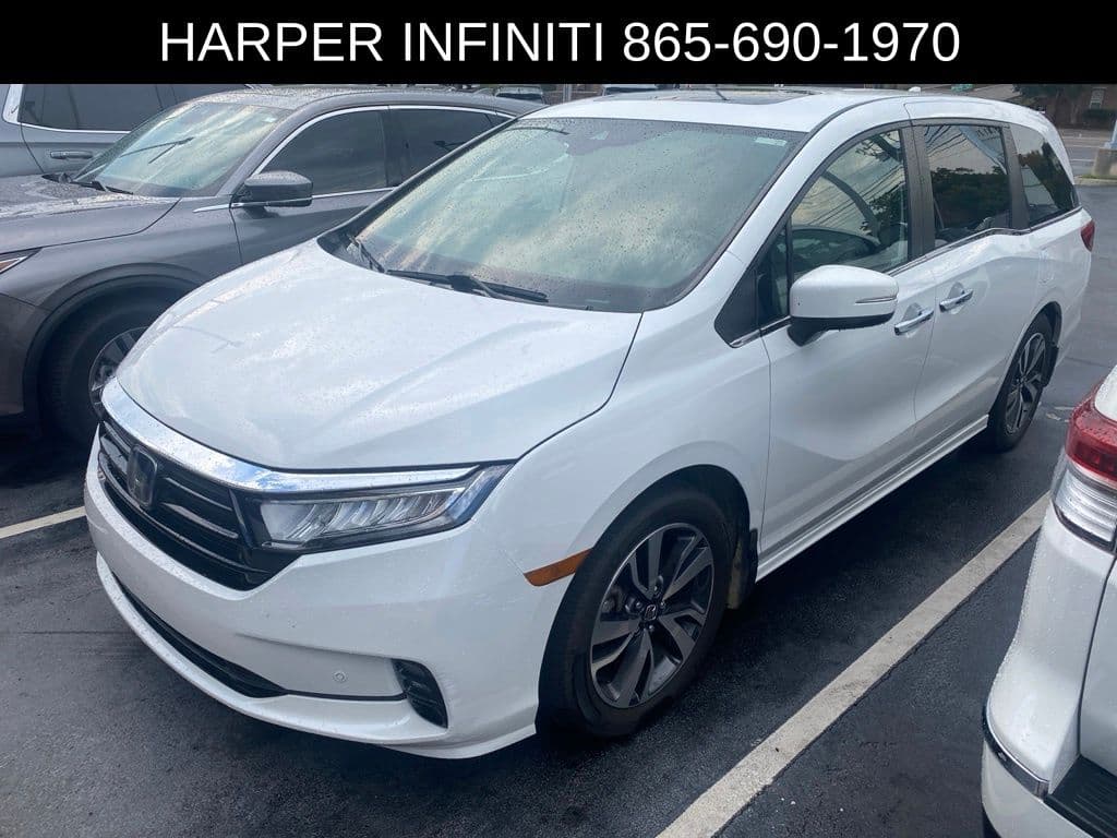 2021 Honda Odyssey Touring — photo 1 of 8