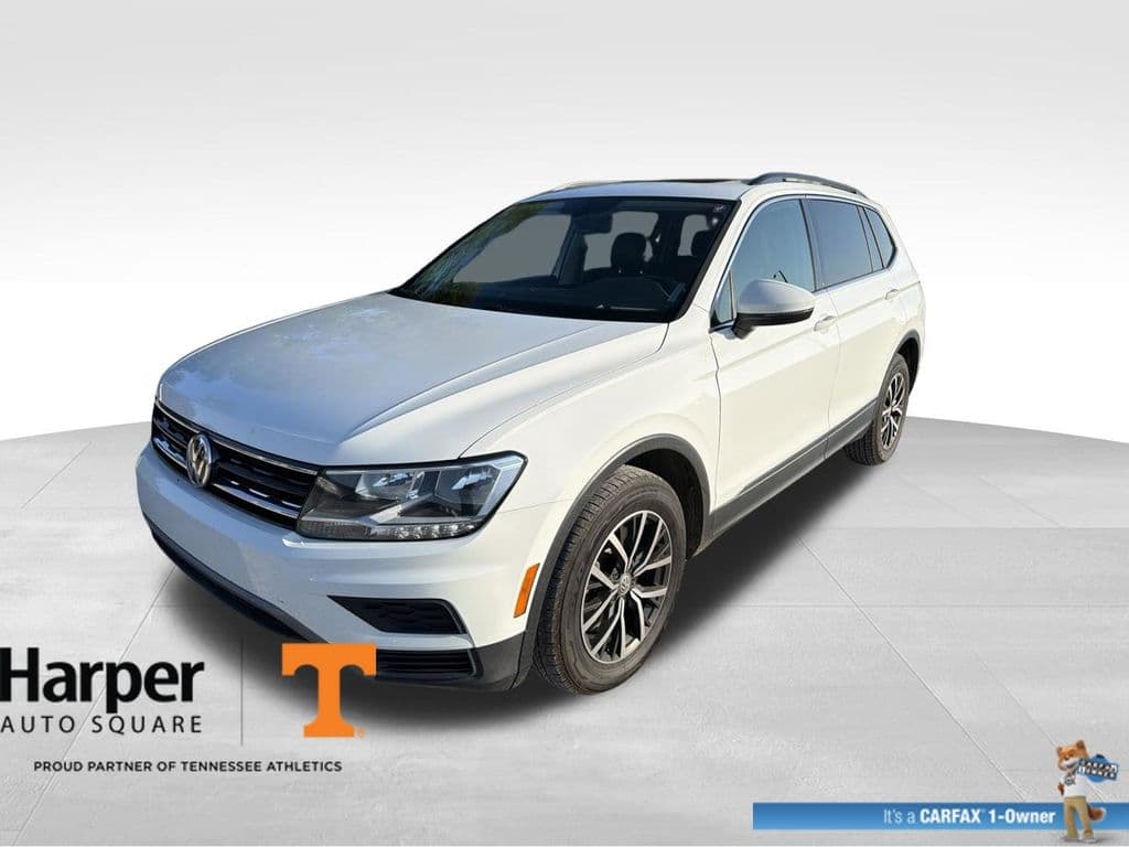 2018 Volkswagen Tiguan SE — photo 1 of 21