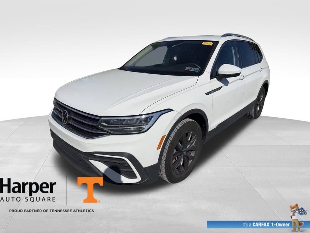 2024 Volkswagen Tiguan Base — photo 1 of 20