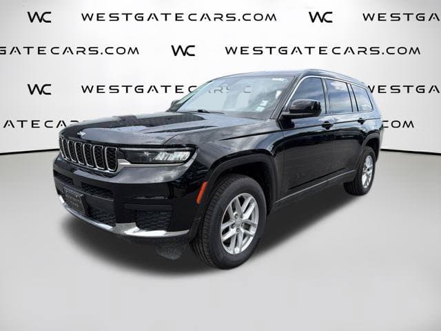 2023 Jeep Grand Cherokee L Laredo — photo 1 of 39