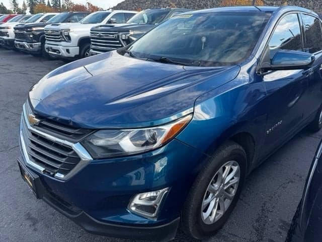 2020 Chevrolet Equinox LT — photo 1 of 5