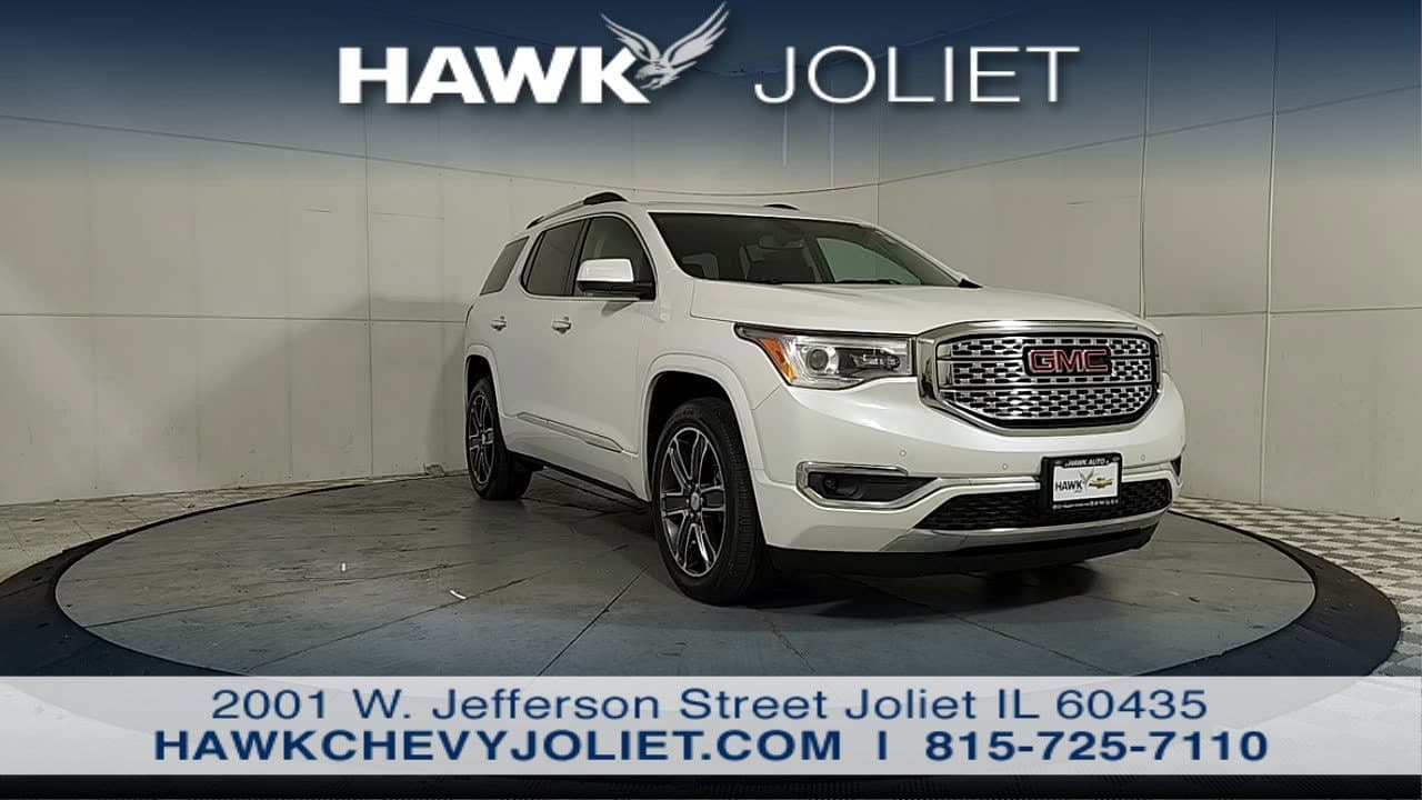 2017 GMC Acadia Denali — photo 1 of 25