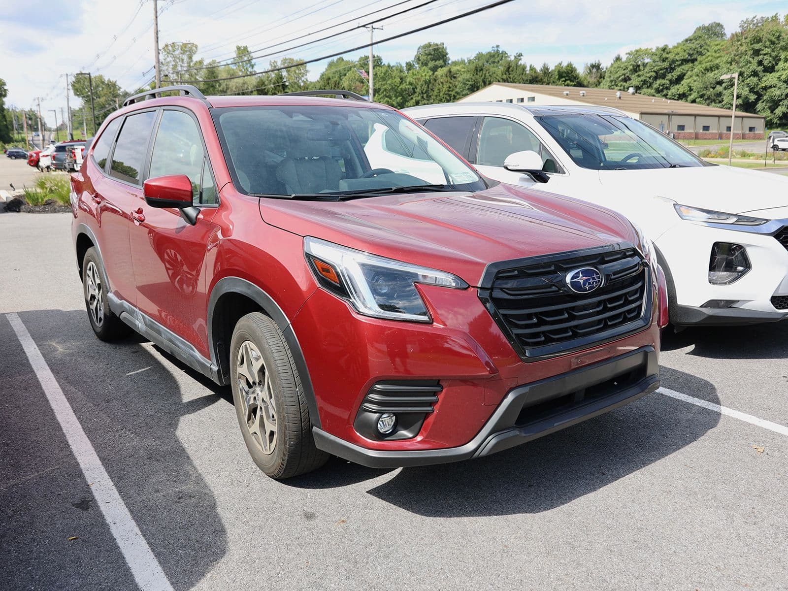 2024 Subaru Forester Premium — photo 1 of 11