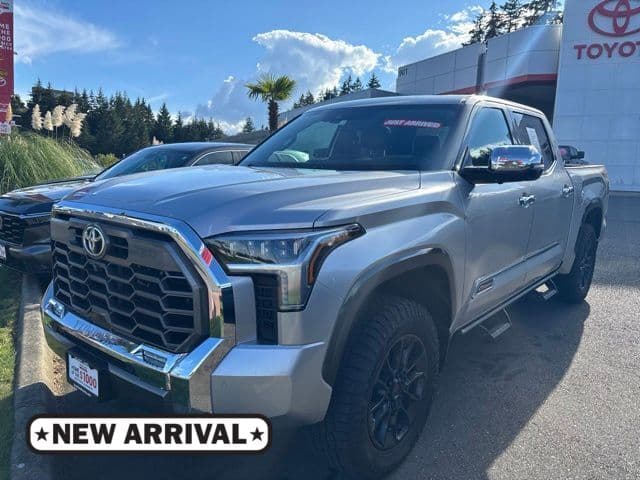 2023 Toyota Tundra 4WD Base — photo 1 of 8
