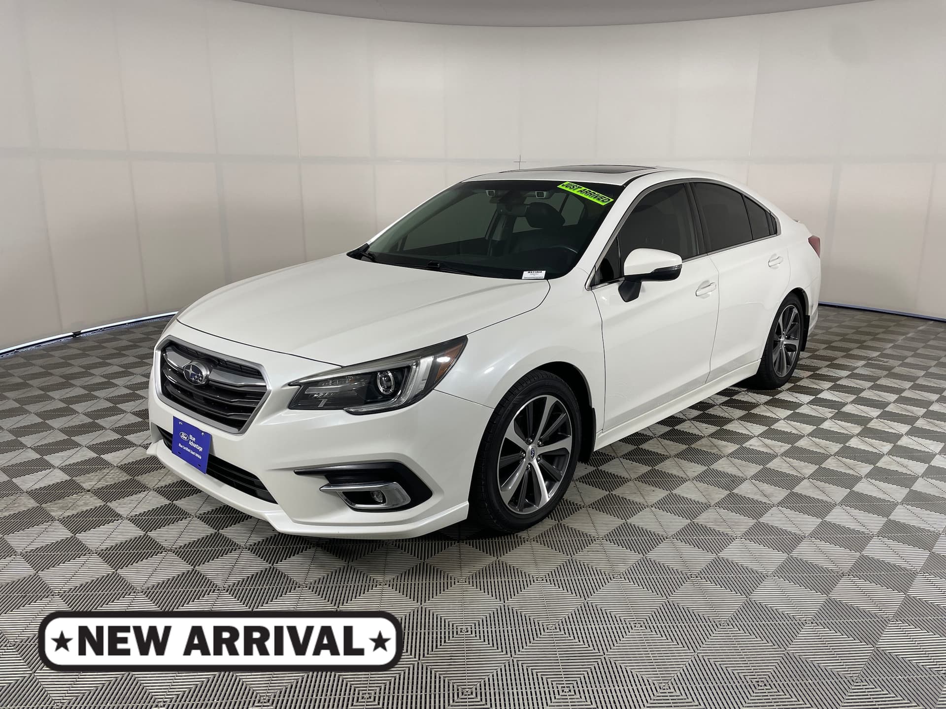 2019 Subaru Legacy Limited — photo 1 of 25
