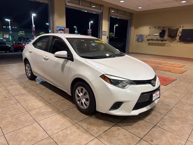 2015 Toyota Corolla LE ECO — photo 1 of 8
