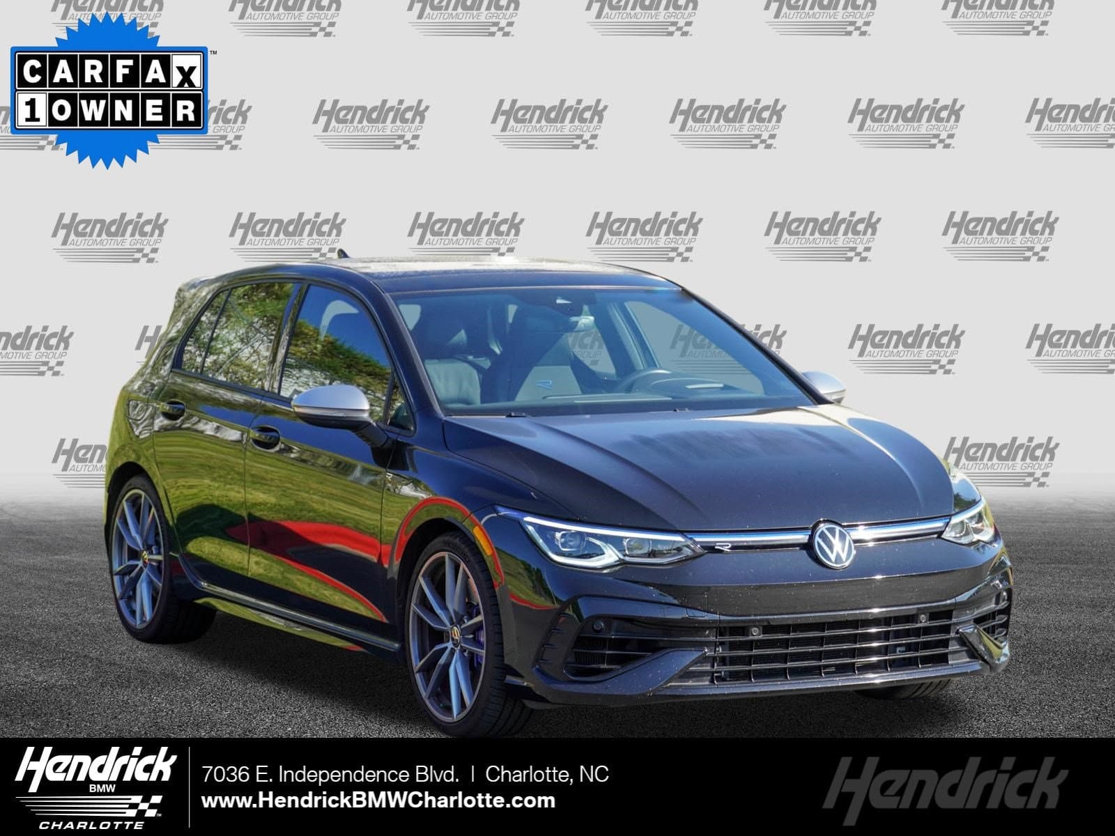 2024 Volkswagen Golf R Base — photo 1 of 35