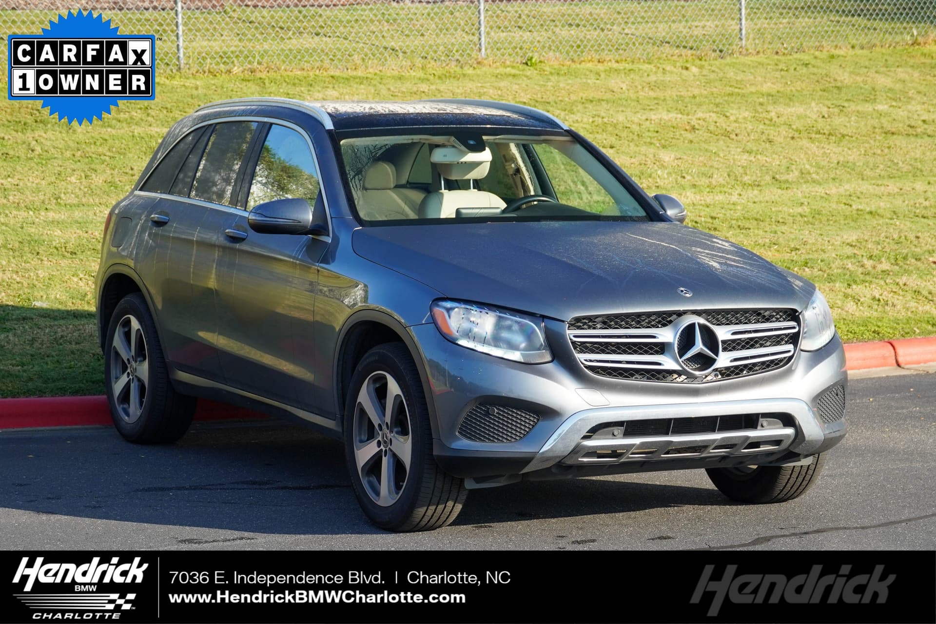 2019 Mercedes-Benz GLC Base — photo 1 of 35