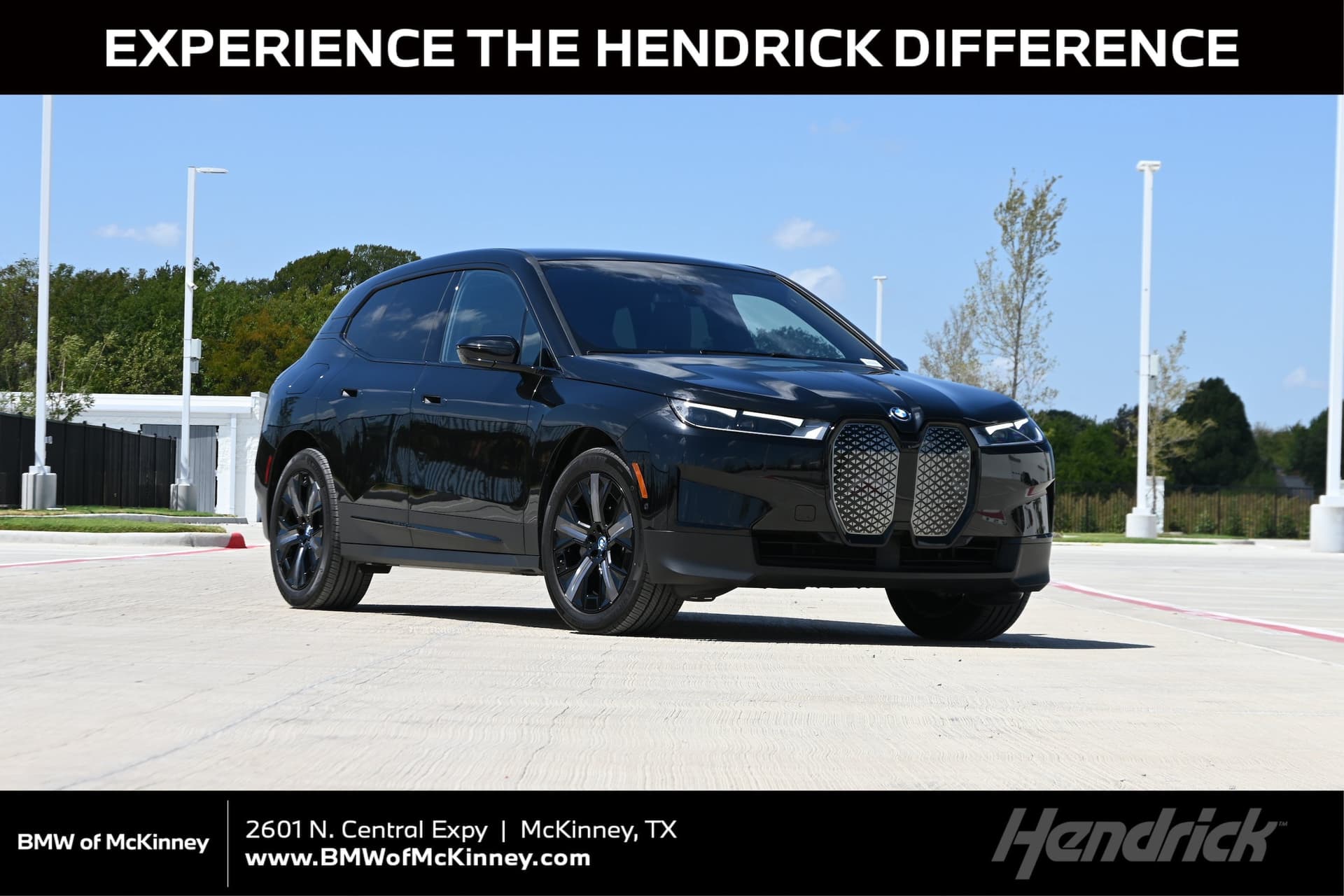 2024 BMW iX xDrive50 — photo 1 of 37