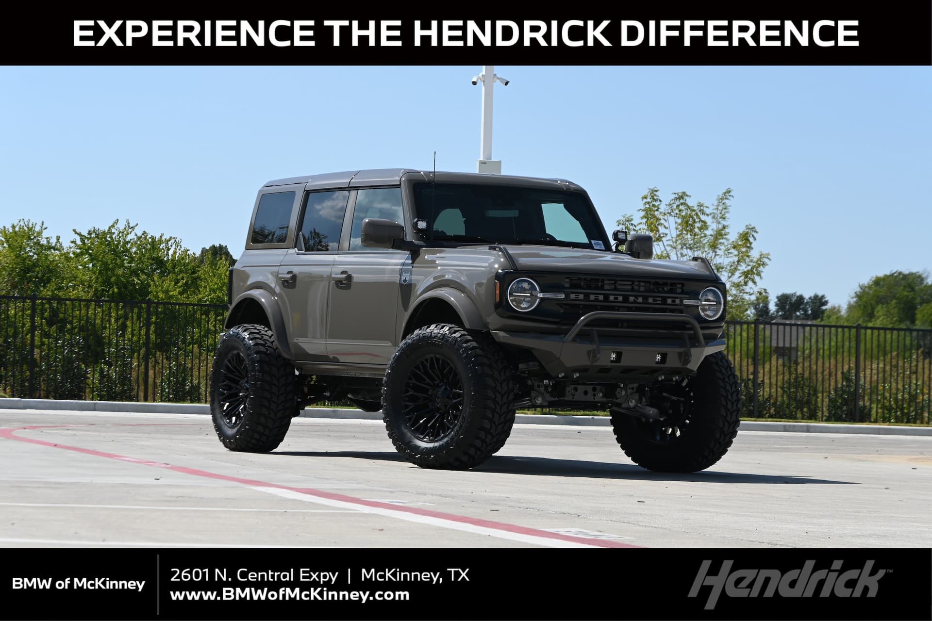 2026 Ford Bronco Big Bend — photo 1 of 44