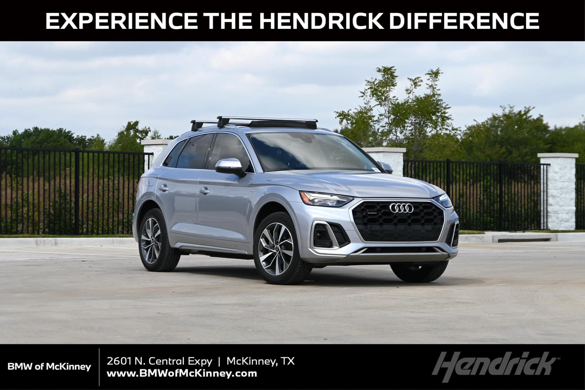 2022 Audi Q5 S line Premium Plus — photo 1 of 41