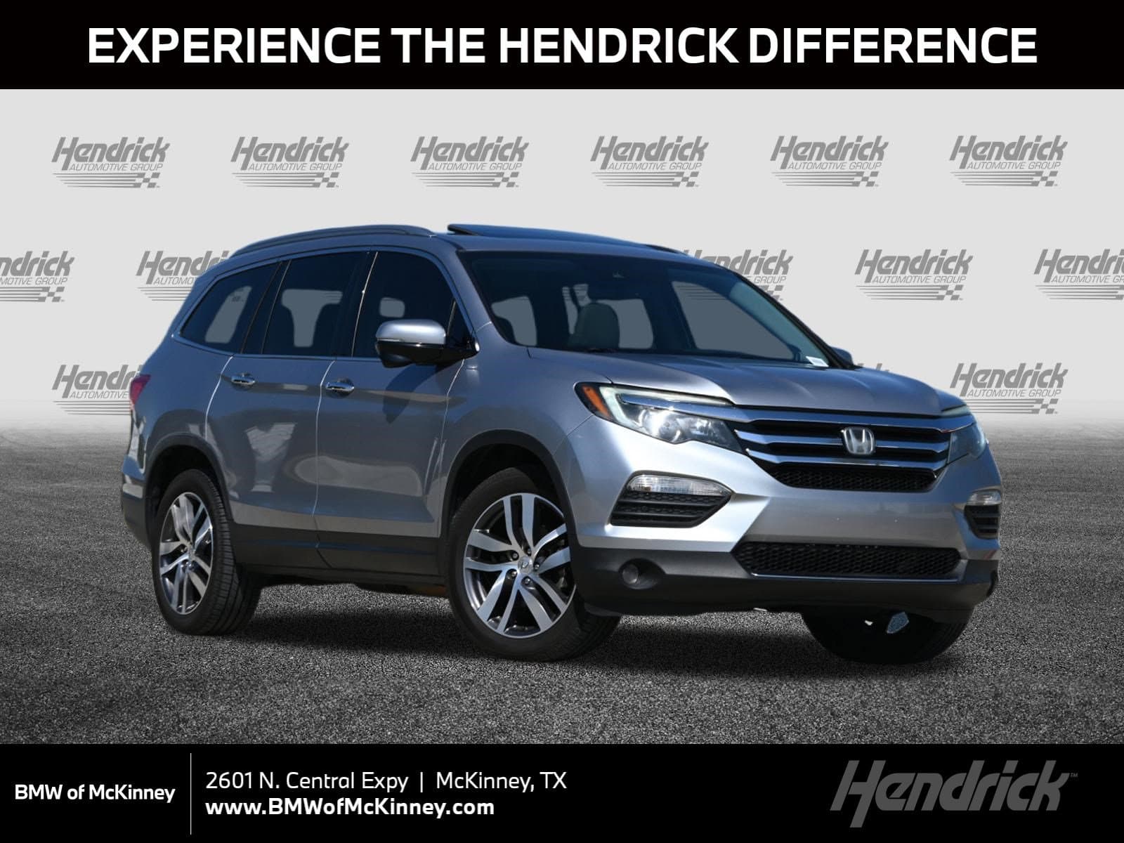 2018 Honda Pilot Touring — photo 1 of 42