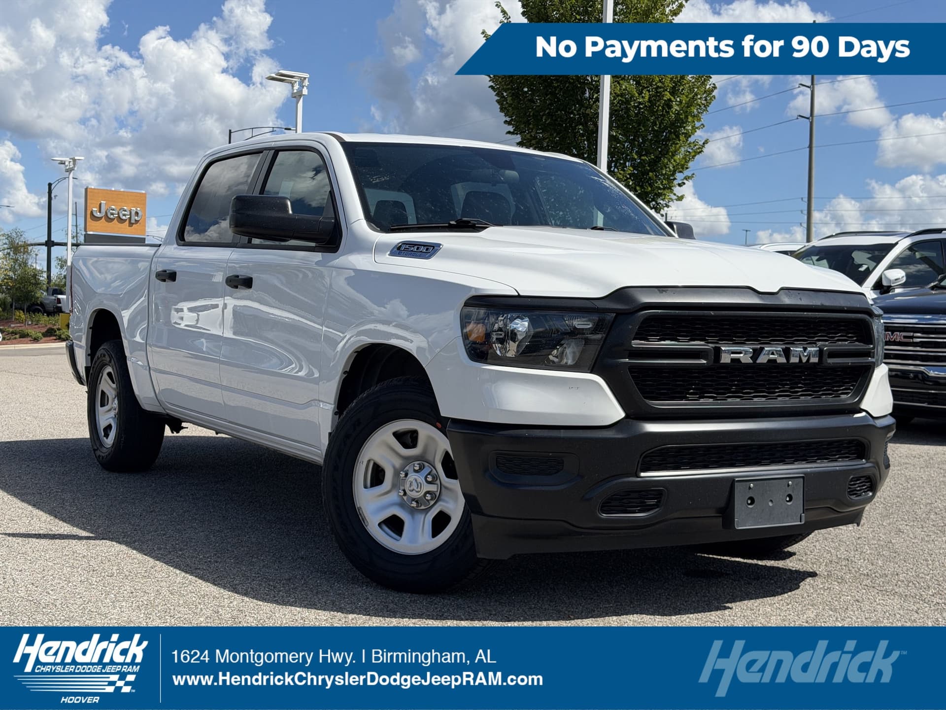 2023 RAM 1500 Tradesman — photo 1 of 17