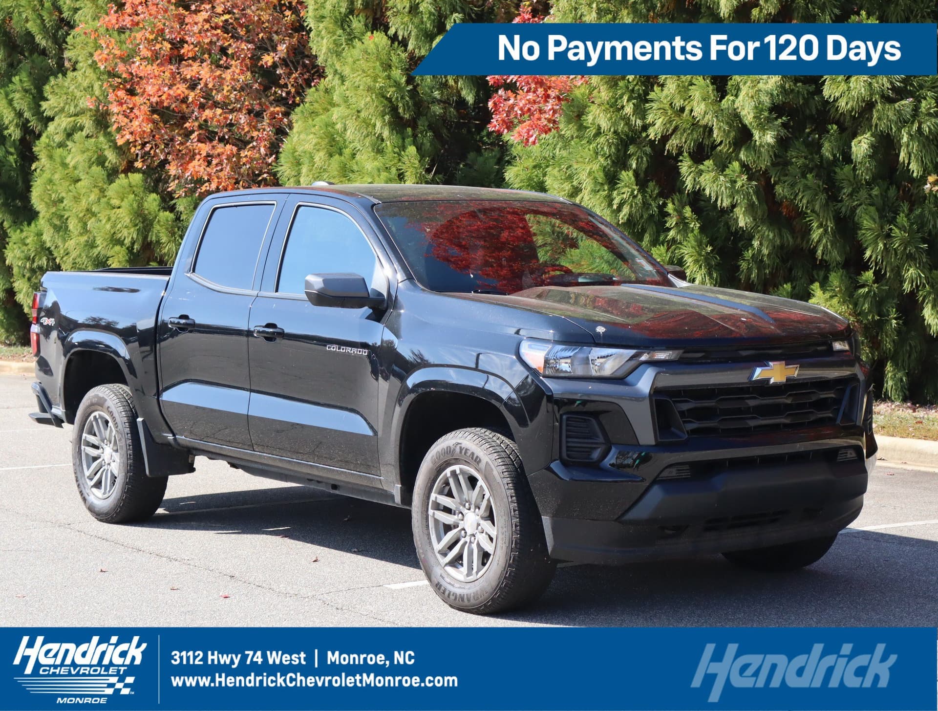 2024 Chevrolet Colorado 4WD LT — photo 1 of 34