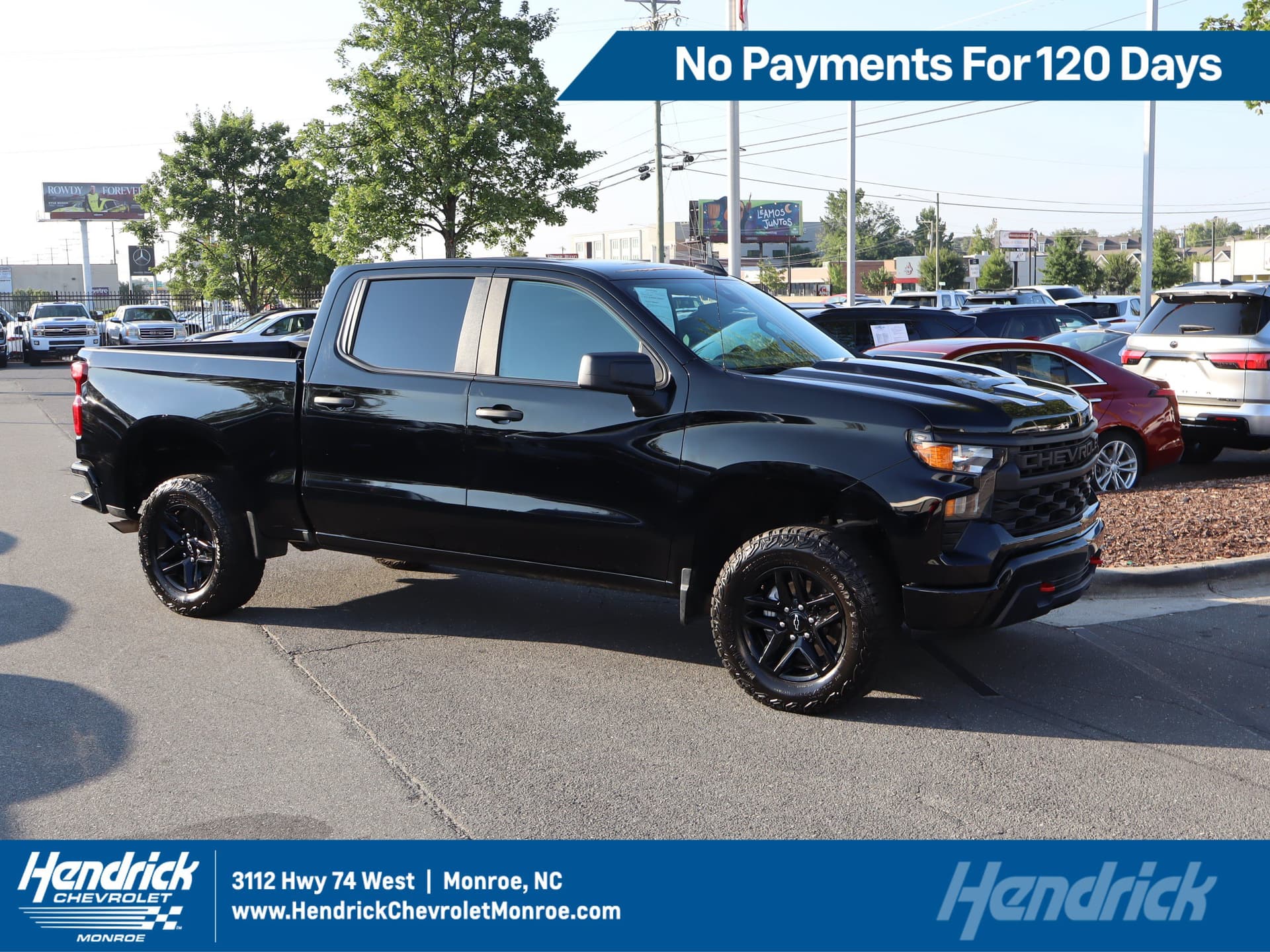 2025 Chevrolet Silverado 1500 Custom Trail Boss — photo 1 of 39