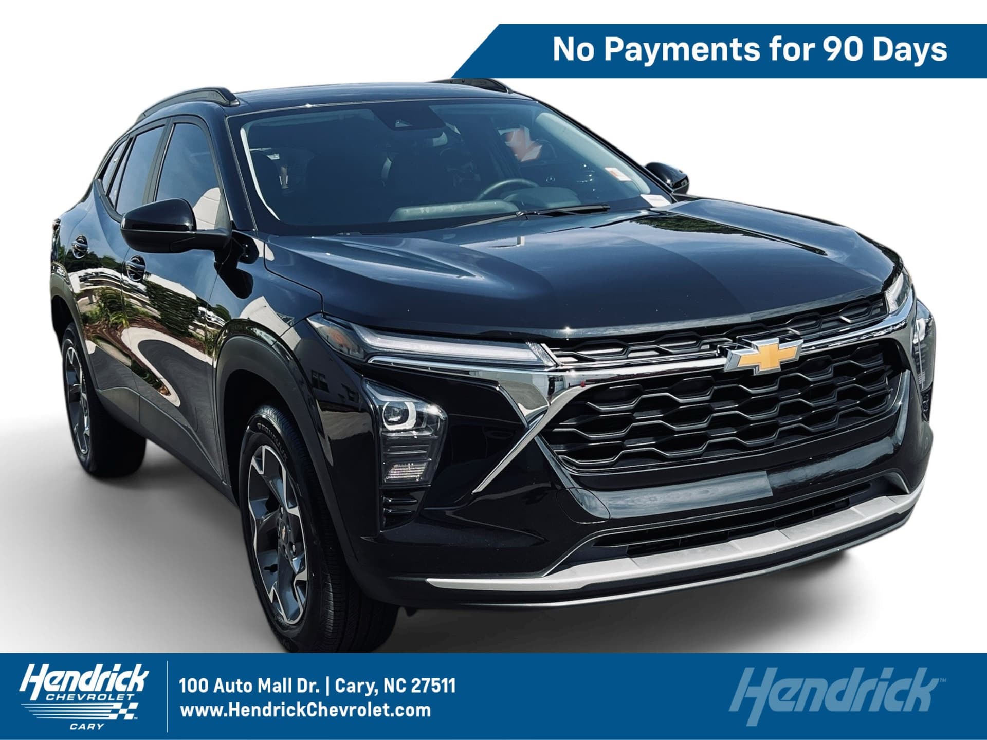 2024 Chevrolet Trax LT — photo 1 of 35
