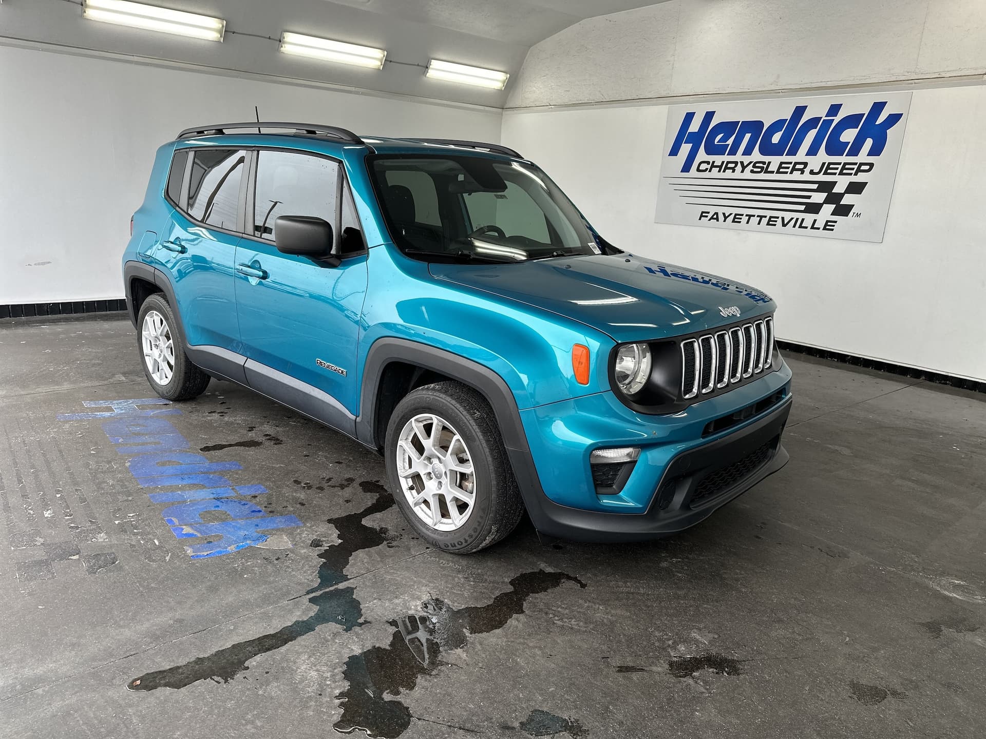 2019 Jeep Renegade Sport — photo 1 of 31