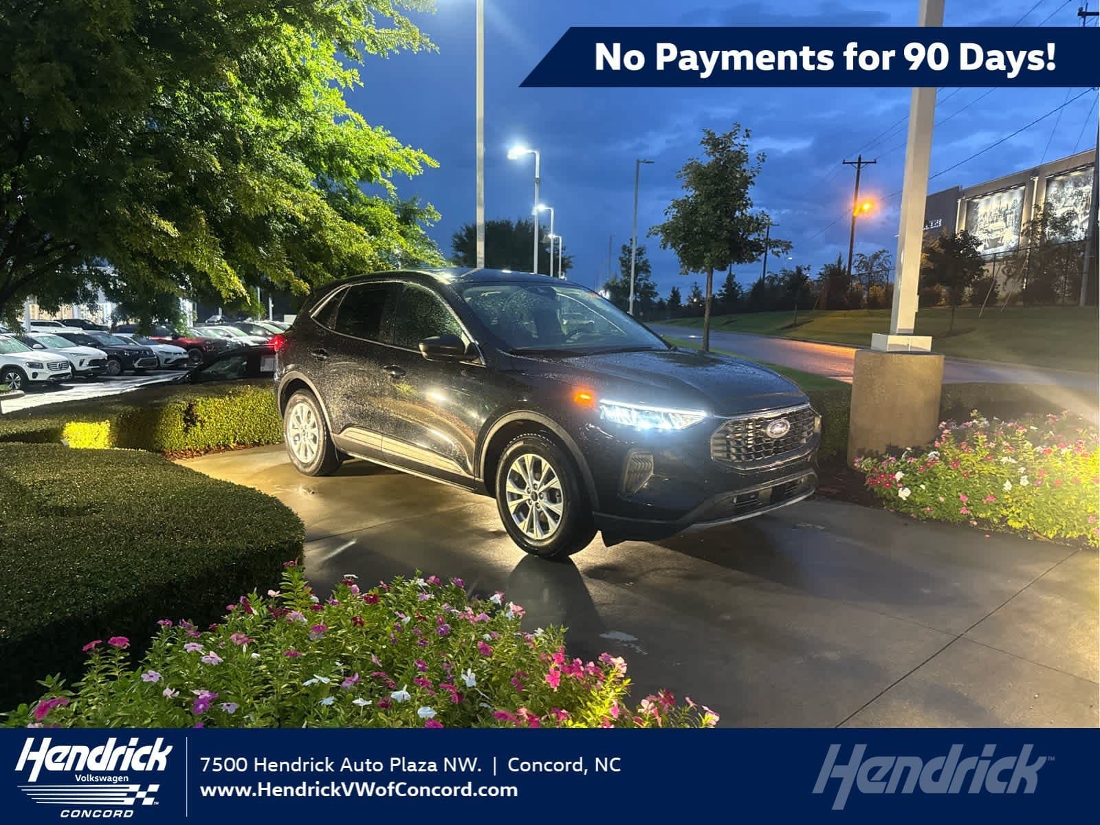 2023 Ford Escape Active — photo 1 of 15