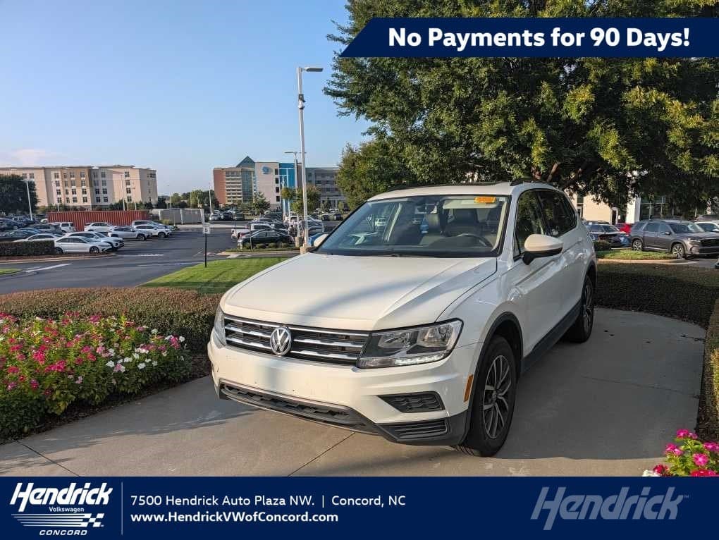 2019 Volkswagen Tiguan SE — photo 1 of 14