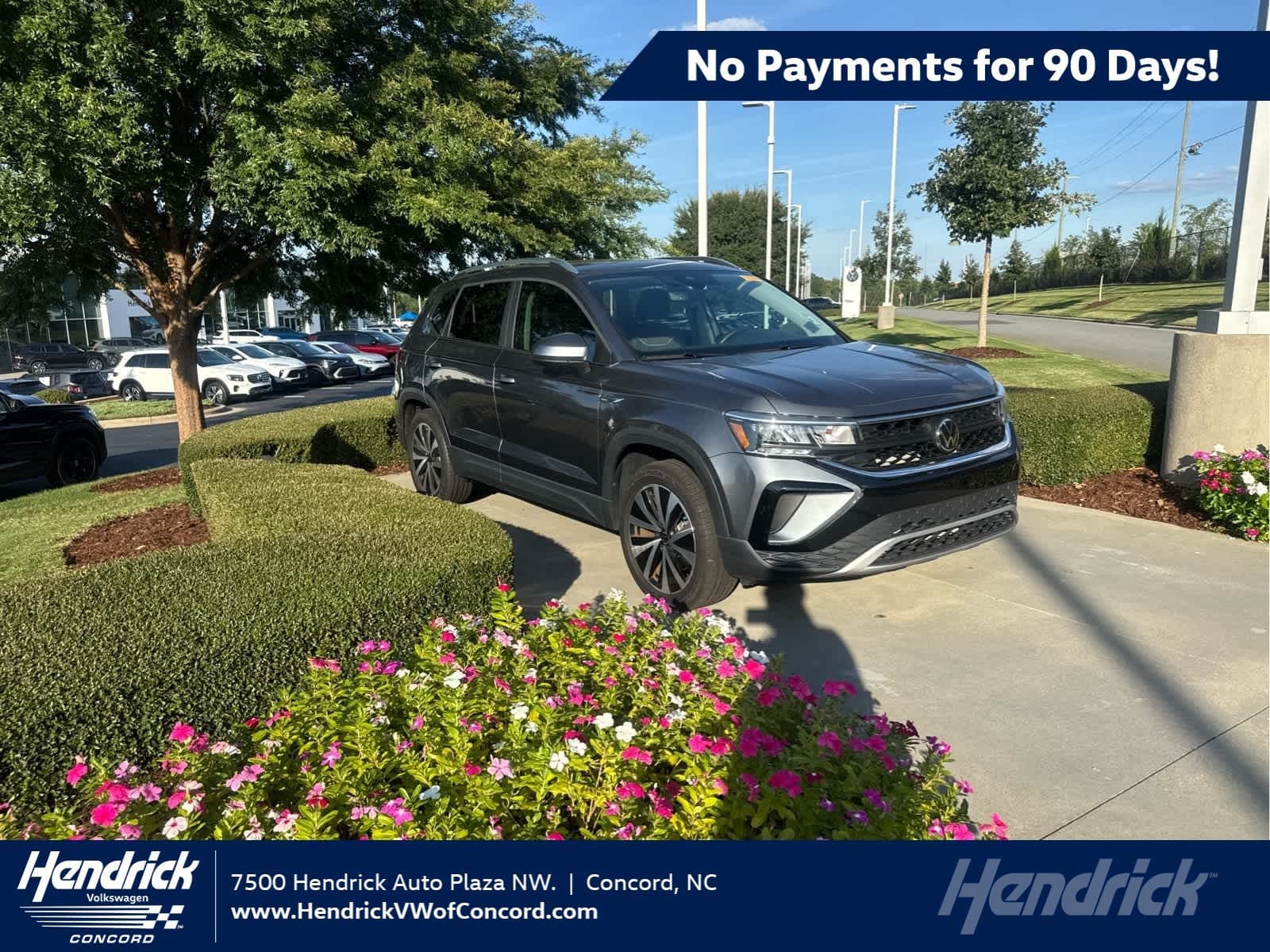 2023 Volkswagen Taos SE — photo 1 of 13