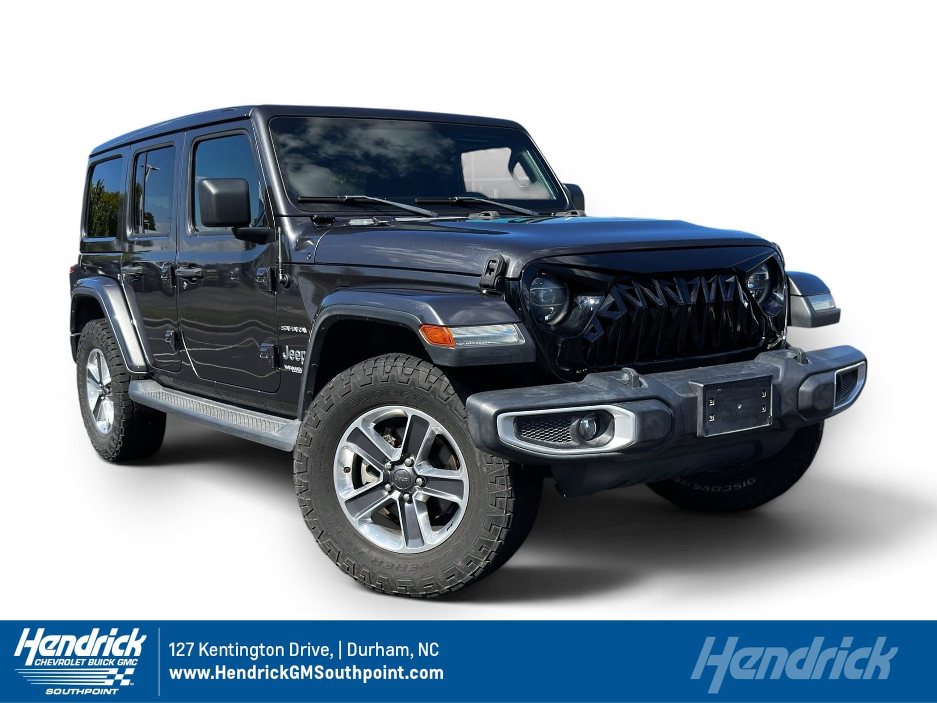 2020 Jeep Wrangler Unlimited Sahara — photo 1 of 36