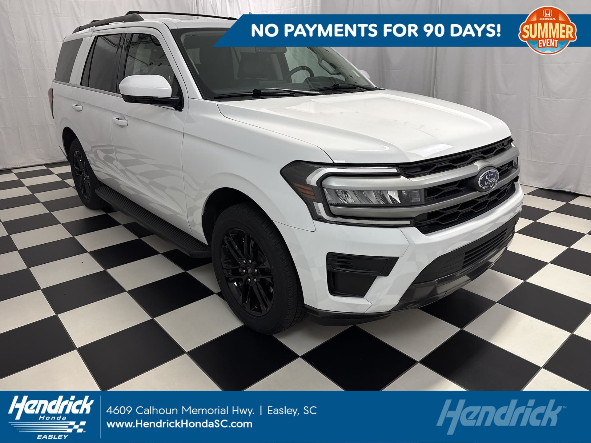2024 Ford Expedition XLT — photo 1 of 38